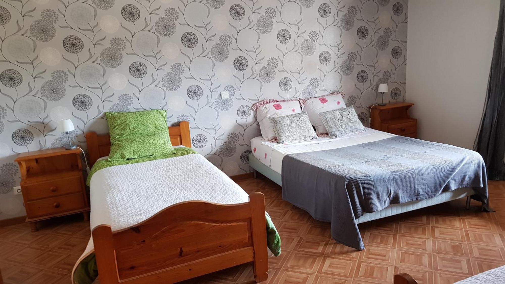 La Sente Des Vignes Bed & Breakfast Hauteville  Ngoại thất bức ảnh